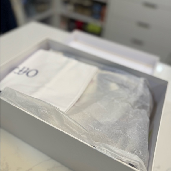 Off-White - Out of office sneakers with Basketball Leather - exclusive - Picture 3 of 12